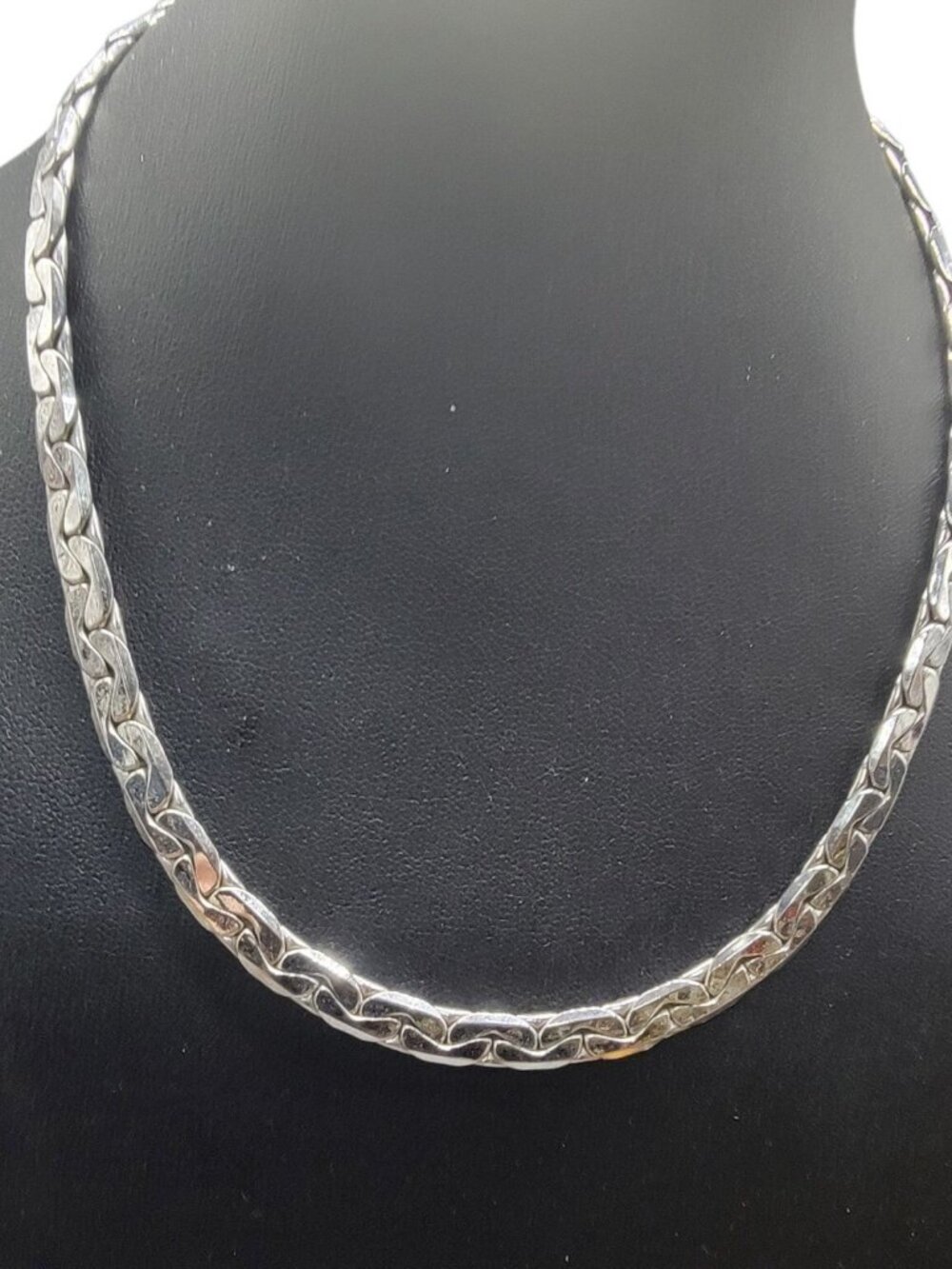 Coro Pegasus Flat Byzantine Necklace Vintage 15" Choker Design Pat Pending